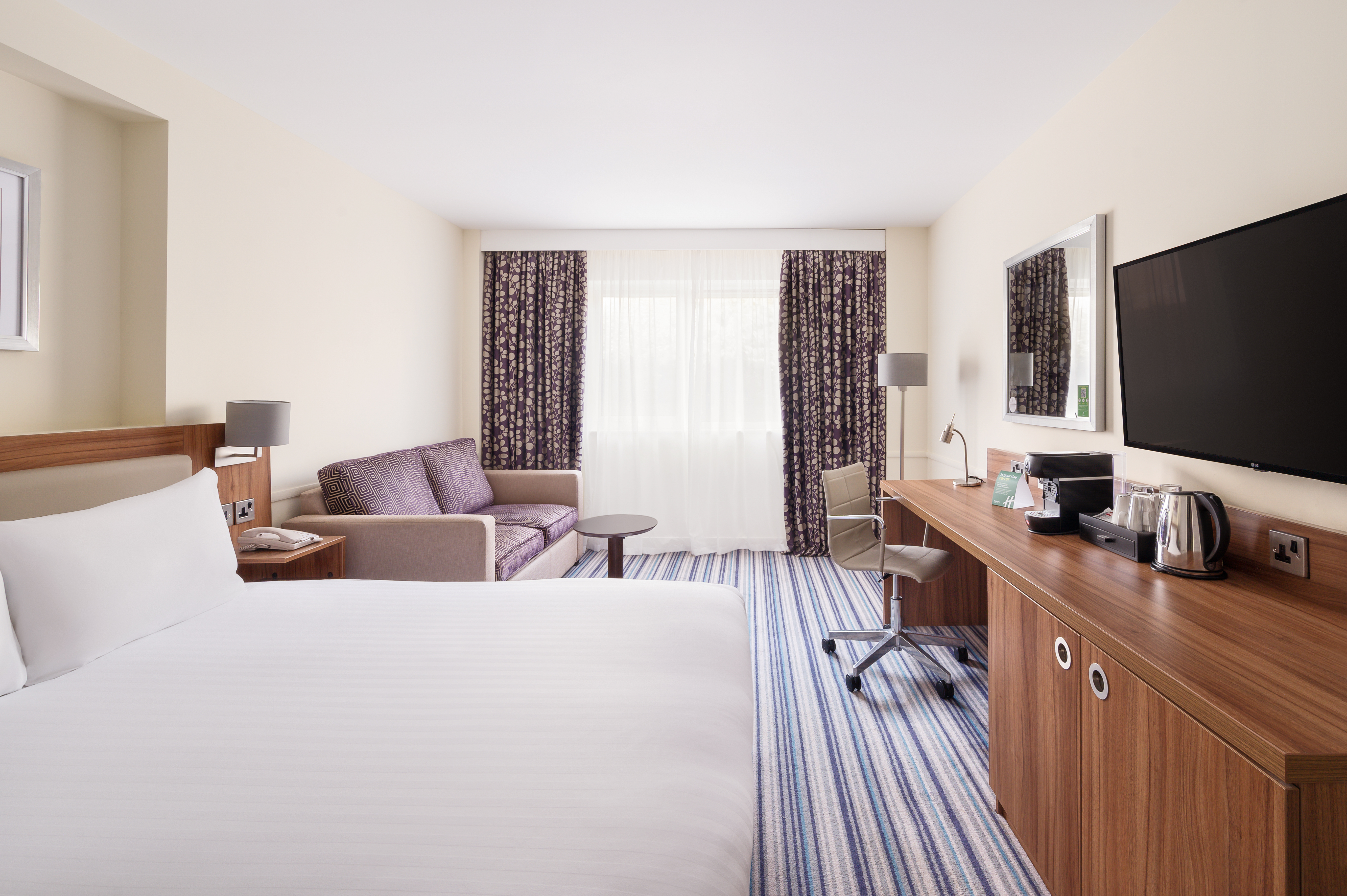 Premium rooms rochester chatham.